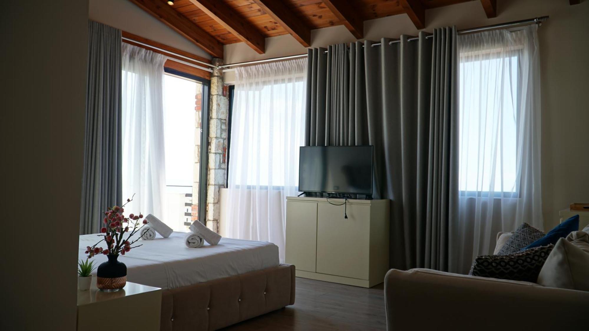 Hotel Natali *